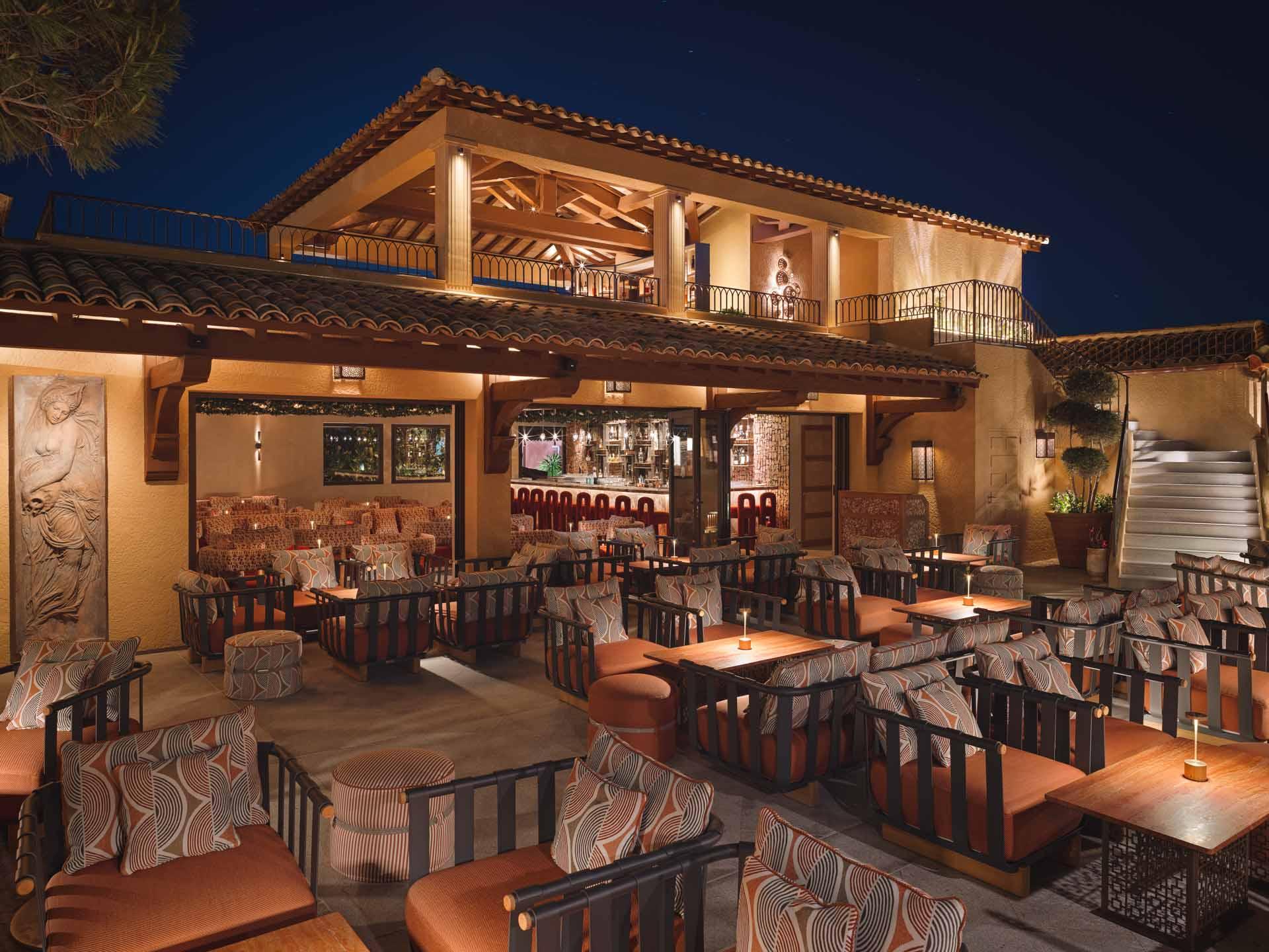 B. Lounge au Byblos © Stephan Julliard
